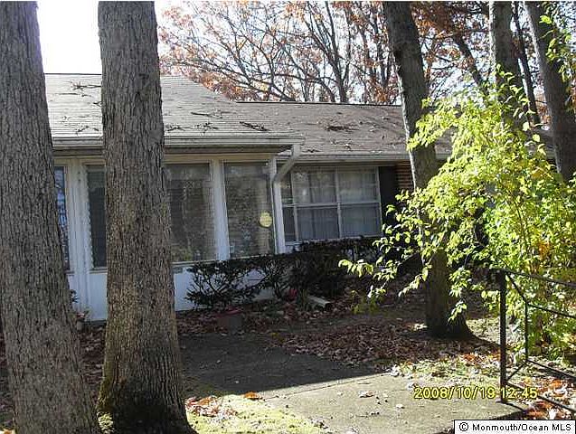 1st image of 284 Kingston Court #B