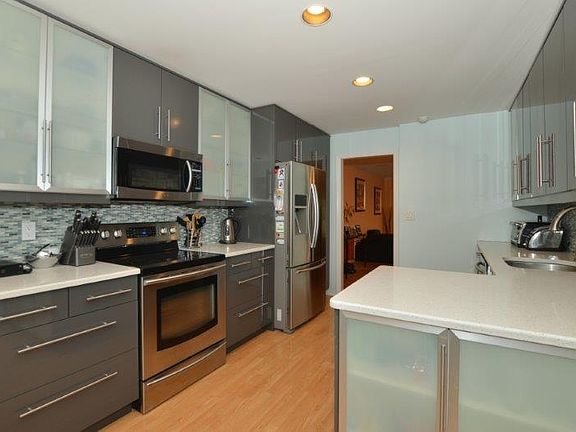 4th image of 58 Manors Dr
