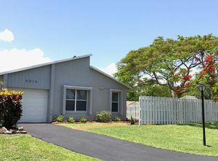 5025 Minto Rd, Boynton Beach, FL 33472