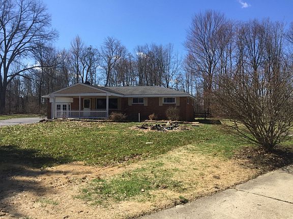 3rd image of 9389 Winding Ln