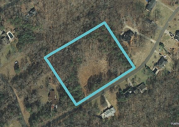 5th image of 4713 King Crowder Dr