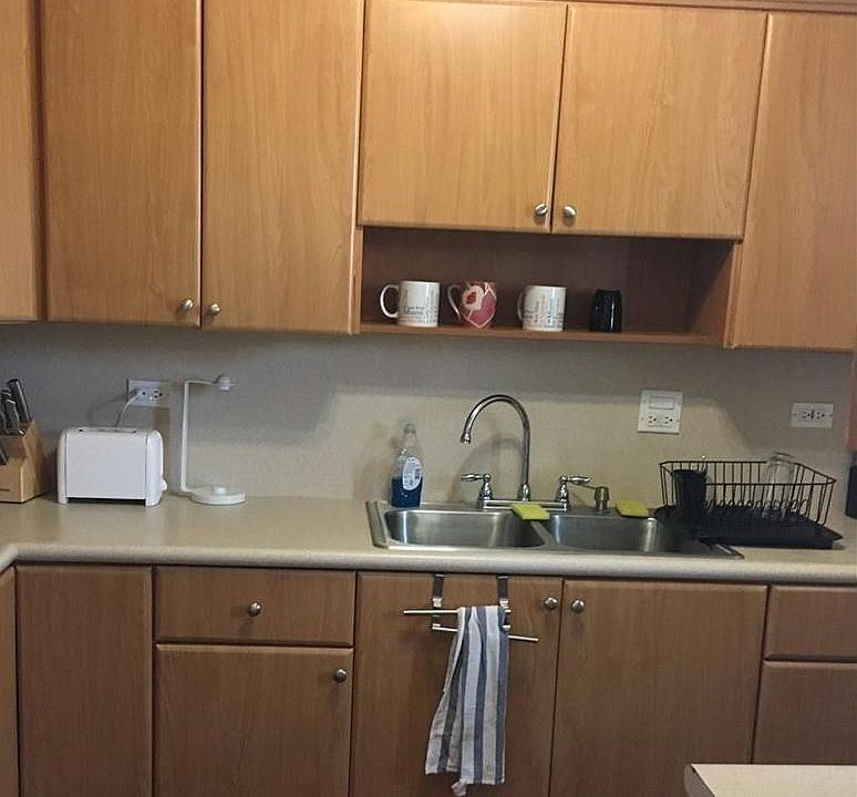 2nd image of 7757 Crespi Blvd #1