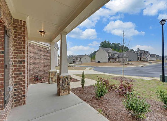 2nd image of 3938 Meadowland Dr