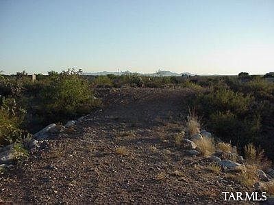 5th image of 730 E Josephine Canyon Dr