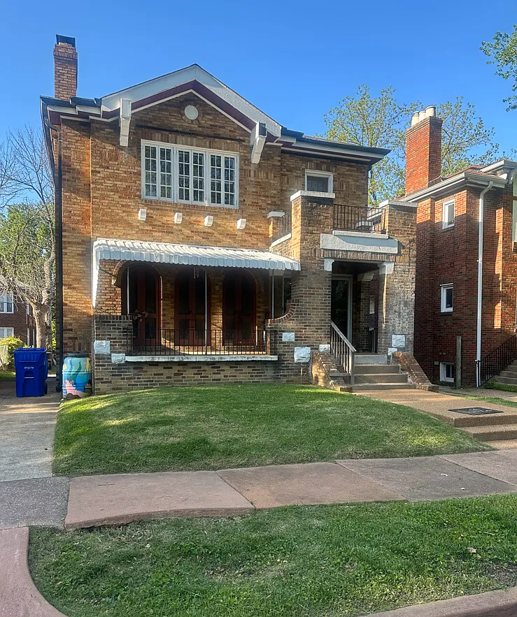 7311 Amherst Ave — Photo 1