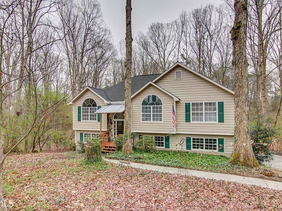 2nd image of 3254 Holly Stand Ct