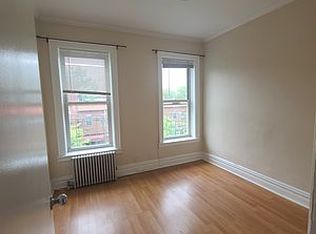 4107 23rd Ave APT 3F, Astoria, NY 11105