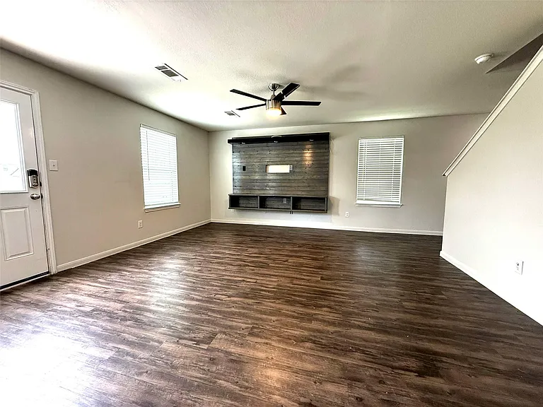 24059 Hay Needle Ln — Photo 16