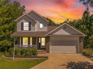 4607 N Heatherwood Dr, Saint Joseph, MO 64506