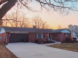 3764 Hi Villa Dr, Lake Orion, MI 48360