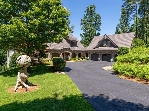 264 Featherstone Dr, Sunset, SC 29685