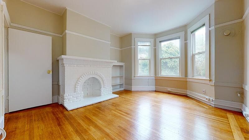 1st image of 533 4th Ave