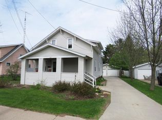 1008 Francis St, Stevens Point, WI 54481
