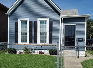1833 E Market St, New Albany, IN 47150