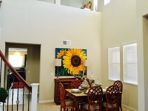 4th image of 420 N Orinda Ct