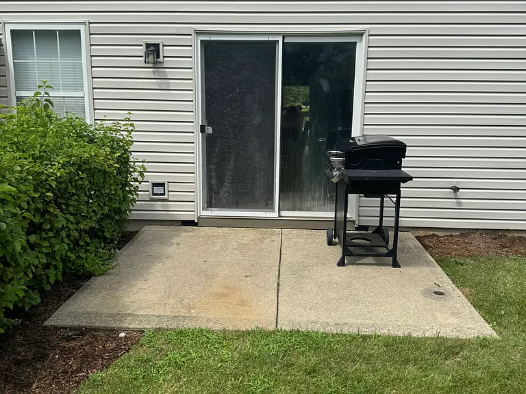 215 Dogwood Ct — Photo 27