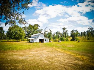 16528 Pellegrin Rd, Covington, LA 70435