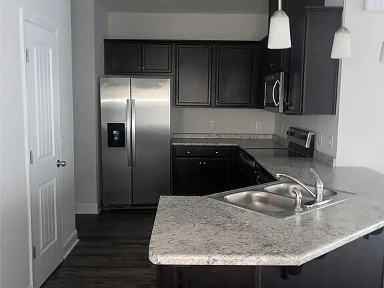 203 Gambrell Rd — Photo 2