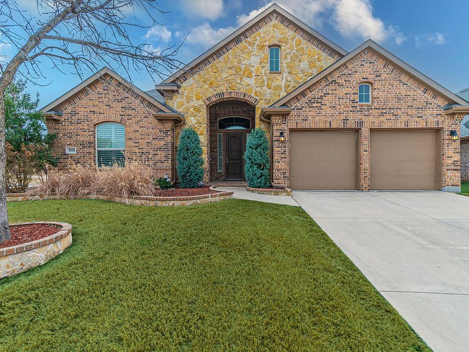 1st image of 2935 Salina Dr