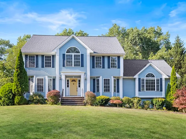 1 Pauline Dr, Andover, MA 01810