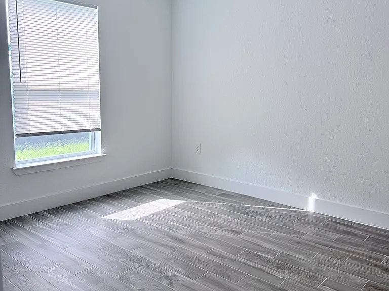 4753 26th St SW — Photo 13