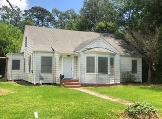 1932 Stanley Blvd, Port Arthur, TX 77642
