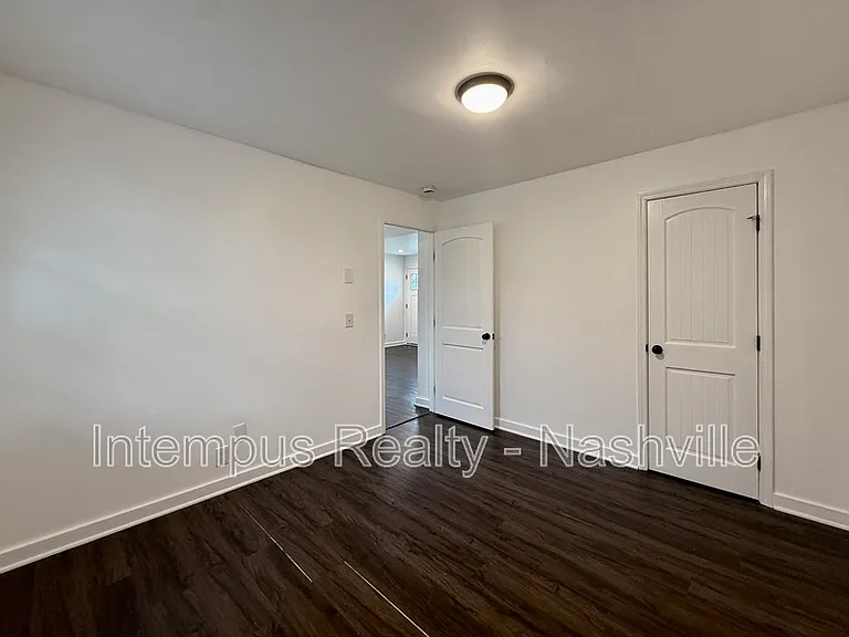 2716 Herman St #C — Photo 10