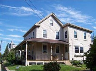 31 N Main St, Trumbauersville, PA 18970
