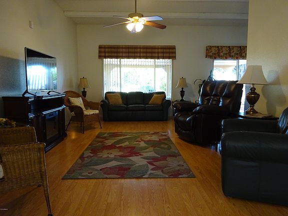 3rd image of 9301 W GLEN OAKS Circle