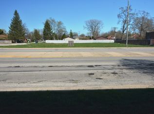 9923 S Roberts Rd, Palos Hills, IL