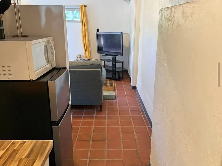 813 Carlisle Blvd NE #L — Photo 12