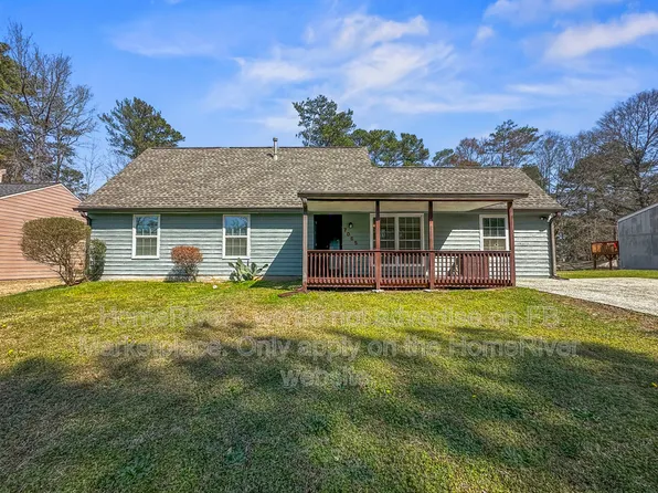 7065 Merrywood Dr, Fairburn, GA 30213