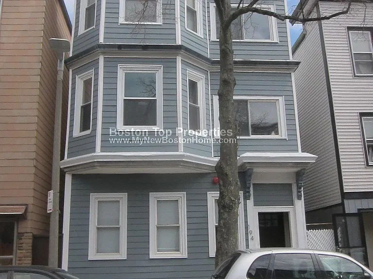 194 Marion St #1 — Photo 11