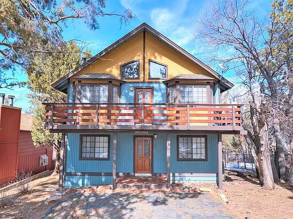 3rd image of 1181 Alta Vista Ave