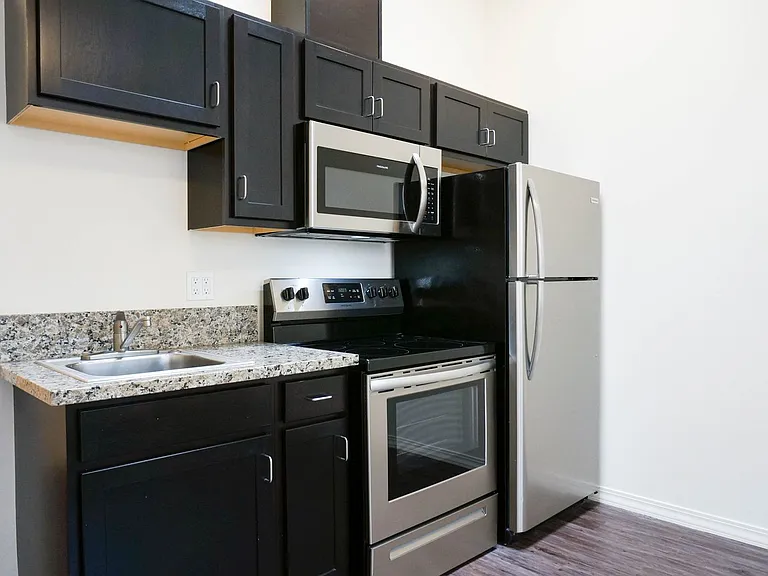 Cathedral Flats — Photo 24