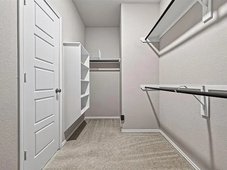 21522 Autumn Summit St — Photo 37
