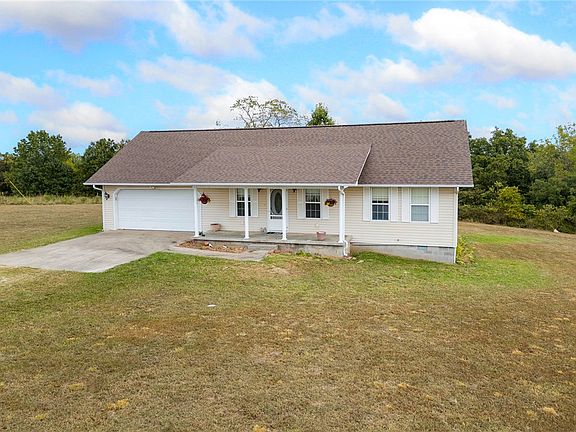 4th image of 8746 Hopewell Rd