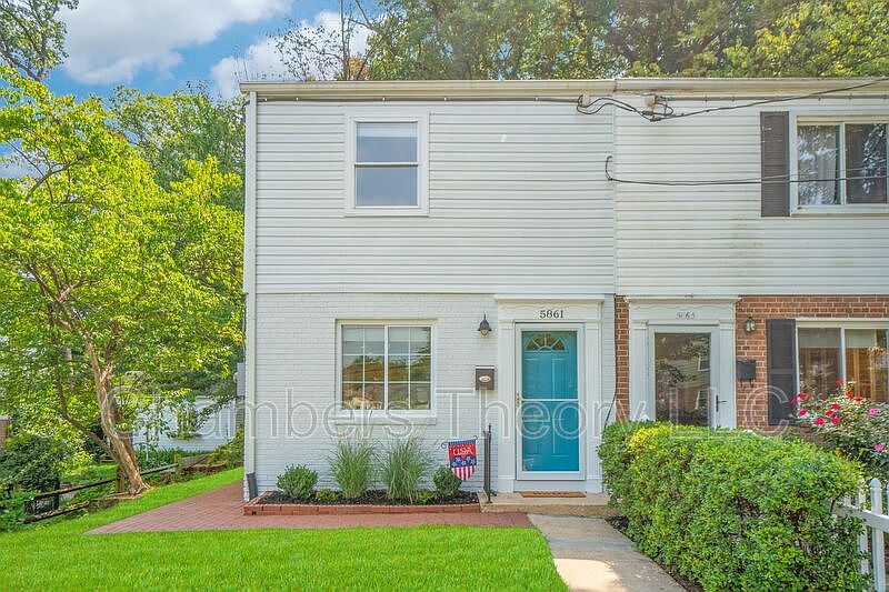 1st image of 5861 Blaine Dr
