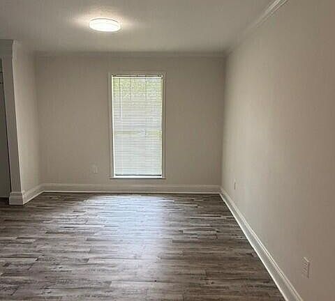 4th image of 114 Gettysburg Cir