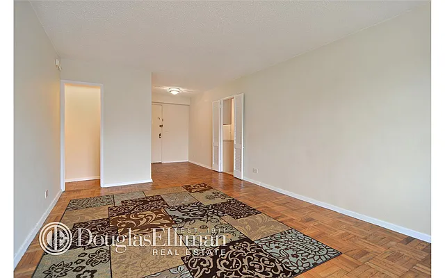 Sold by Douglas Elliman | media 28