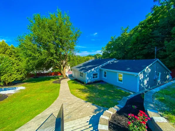 1 Newland St, Auburn, MA 01501