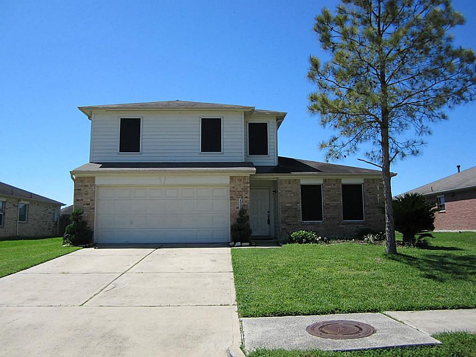 1st image of 2006 Foxhill Dr