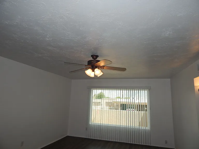 993 N Caribe Ave — Photo 14