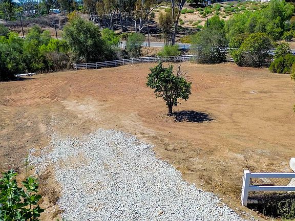 4th image of 6100 Twin Country Ln #1