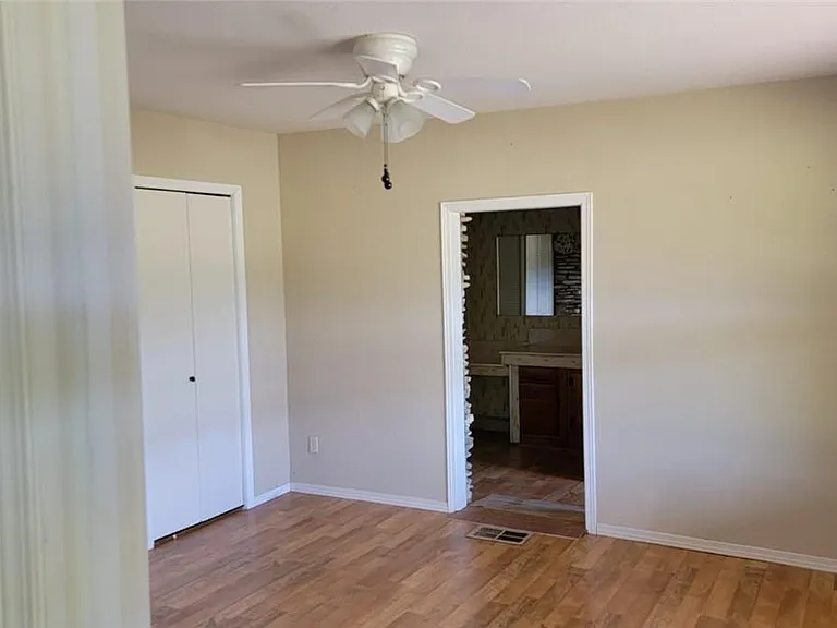 4731 Eck Ln — Photo 7