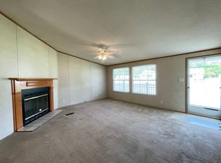 206 N Main St #A, La Crosse, VA 23950