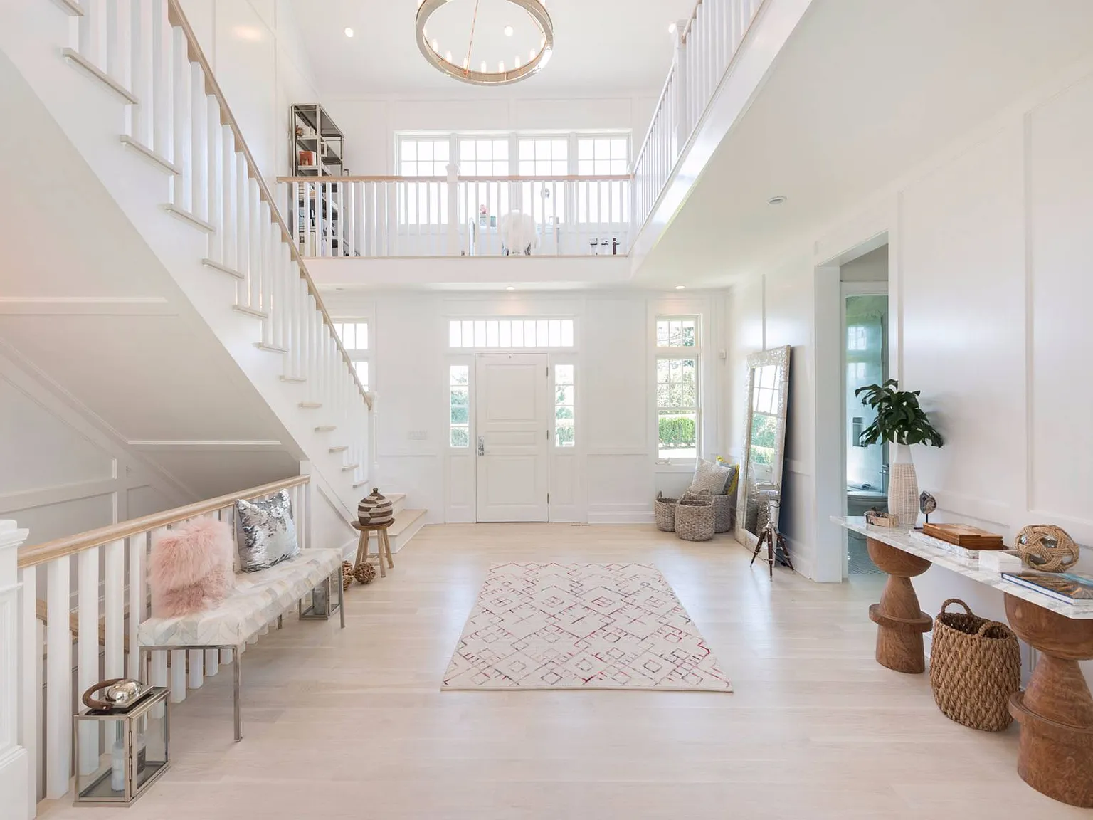 Spectacular Traditional With Access To Mecox Bay — Photo 3