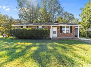 108 Terrace Ct, Reidsville, NC 27320