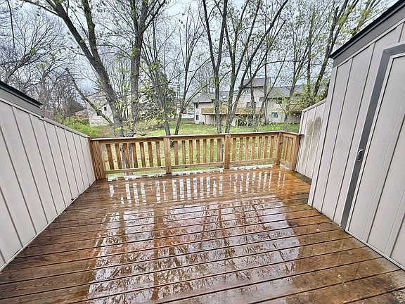 5th image of 437 Foxfire Dr #437
