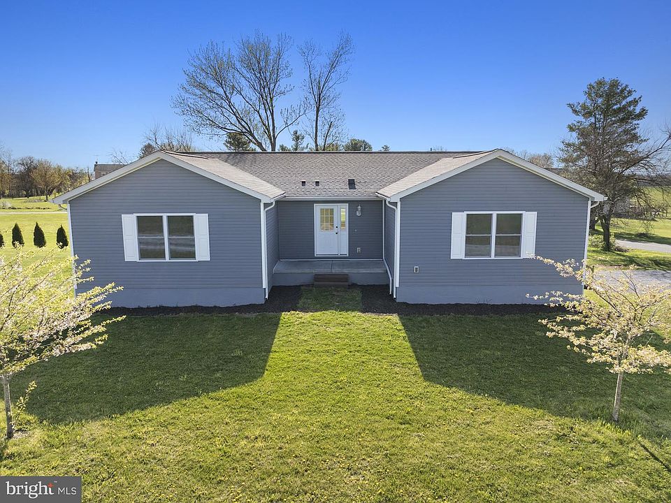 1st image of 599 Hilltown Rd